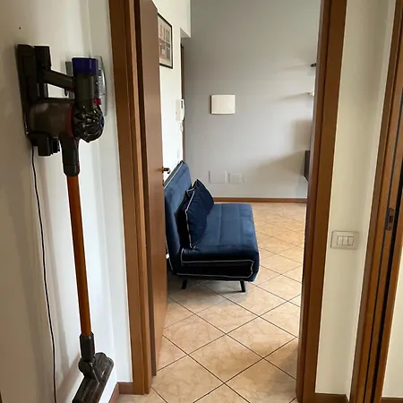 Dalla Chiesa Apartament Rozzano