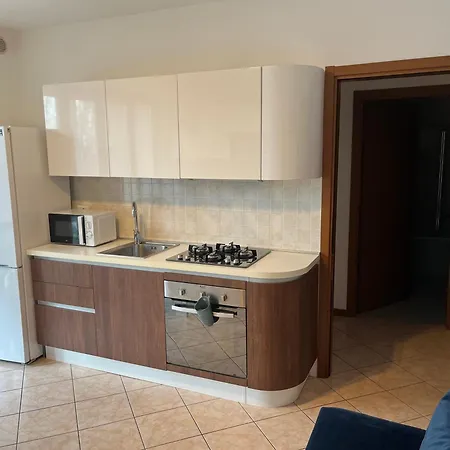 Dalla Chiesa Apartament Rozzano